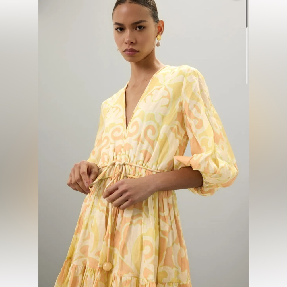 Alexis Capri Dress Long Sleeve Sz M